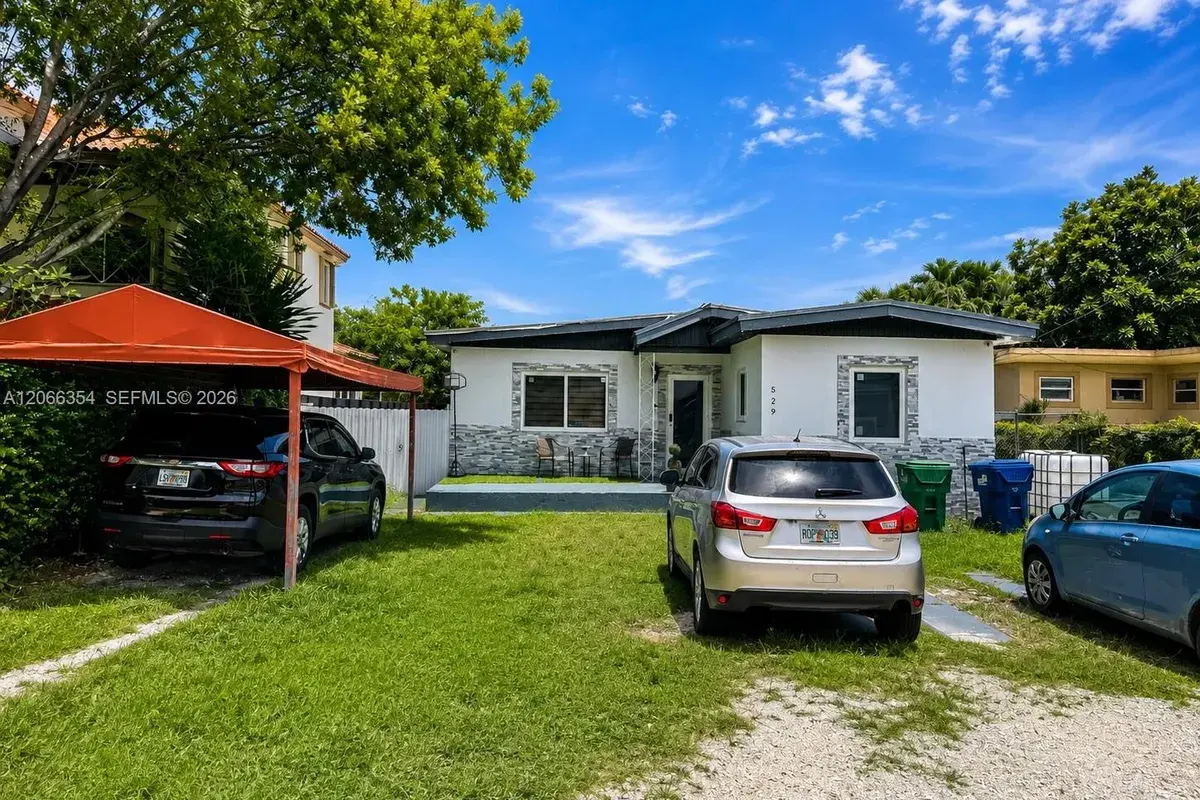 529 SW 79th Ave, Miami FL 33144