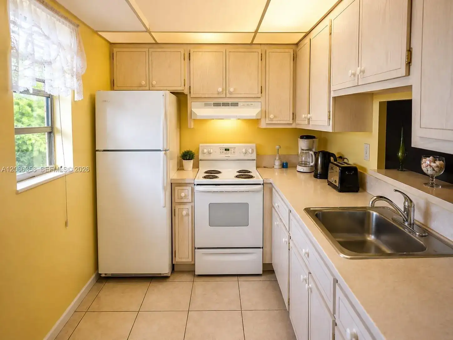 5181 W Oakland Park Blvd # 312, Lauderdale Lakes FL 33313 photo 3
