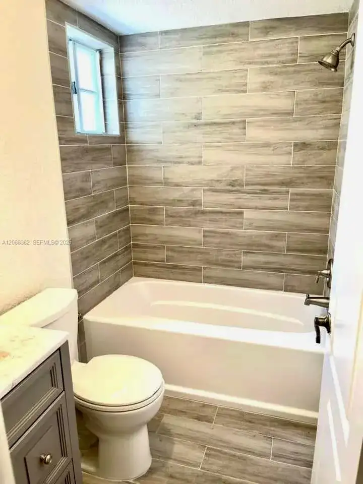 16263 SW 55th Ter, Miami FL 33185 photo 5
