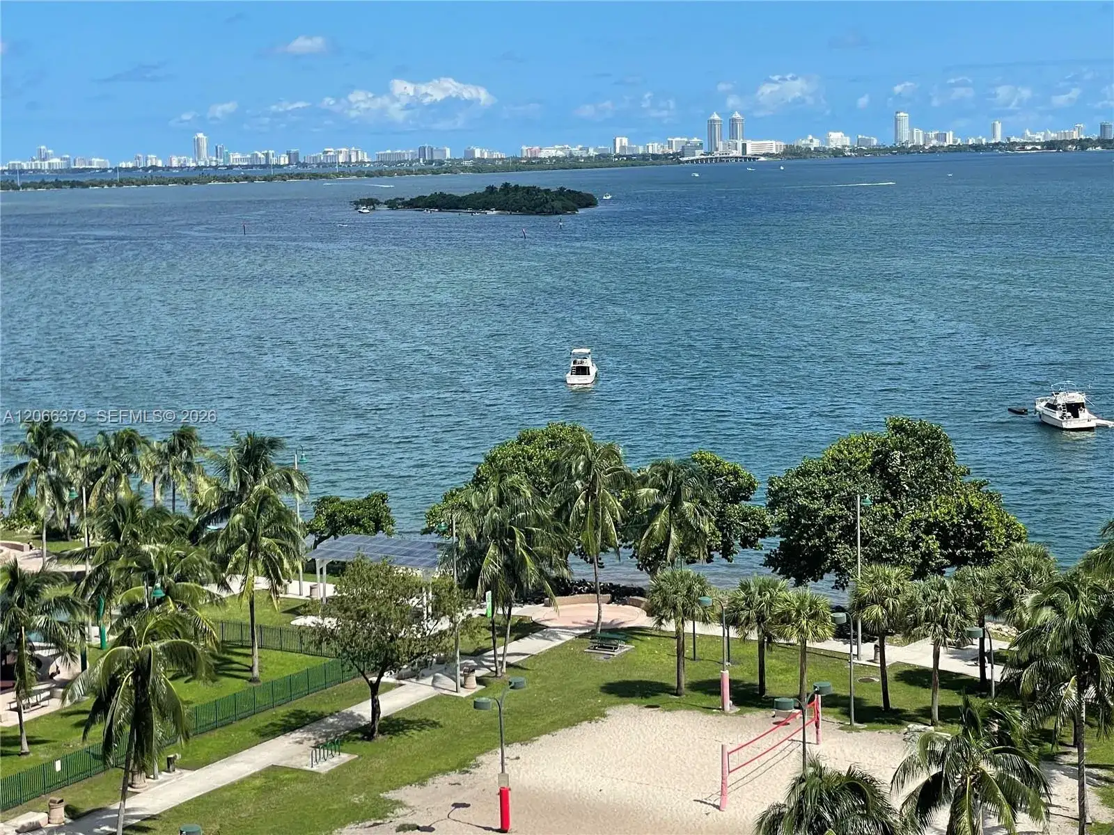 1750 N Bayshore Dr, Miami FL 33132 photo 2