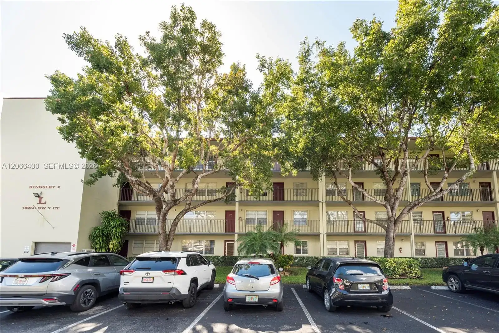 13250 SW 7th Ct # 412L, Pembroke Pines FL 33027 photo 3