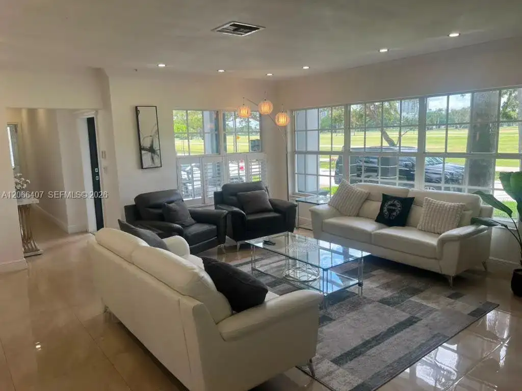 701 N 14th Ave, Hollywood FL 33020 photo 5