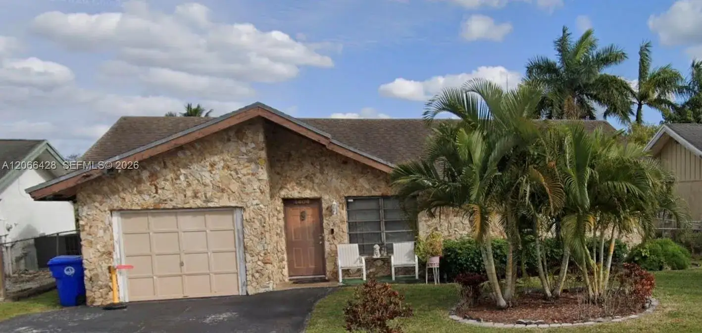 1404 SW 82nd Ave, North Lauderdale FL 33068