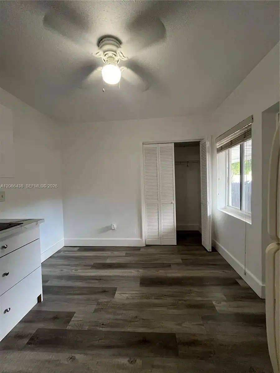 160 W 60th St # 0, Hialeah FL 33012 photo 3