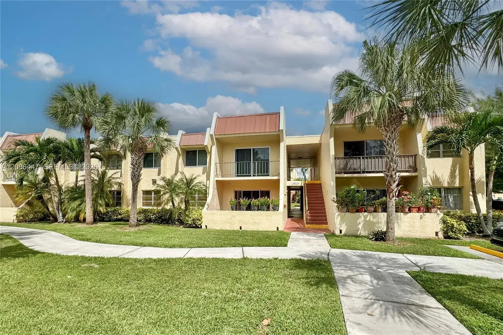 13898 SW 90th Ave, Miami FL 33176 photo 4