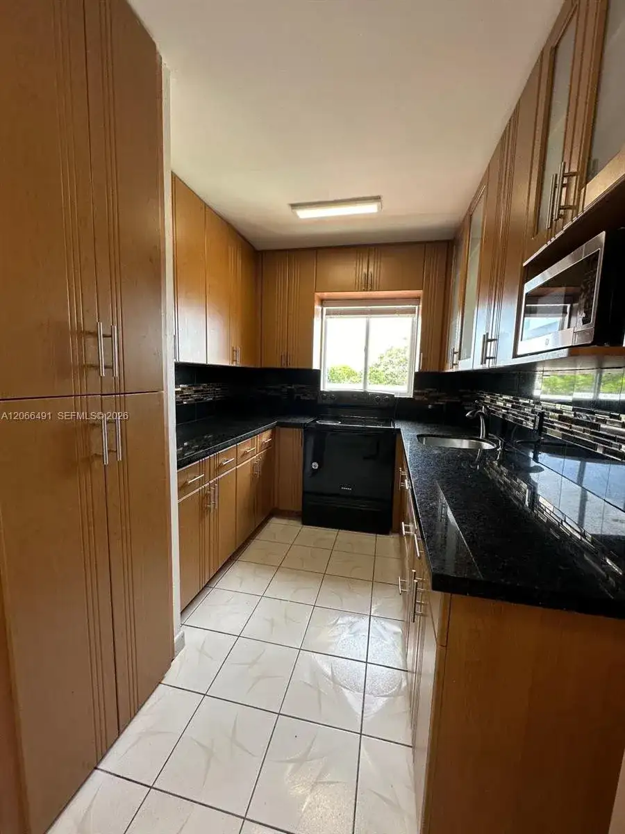 2921 SW 10th St # 33, Miami FL 33135 photo 4