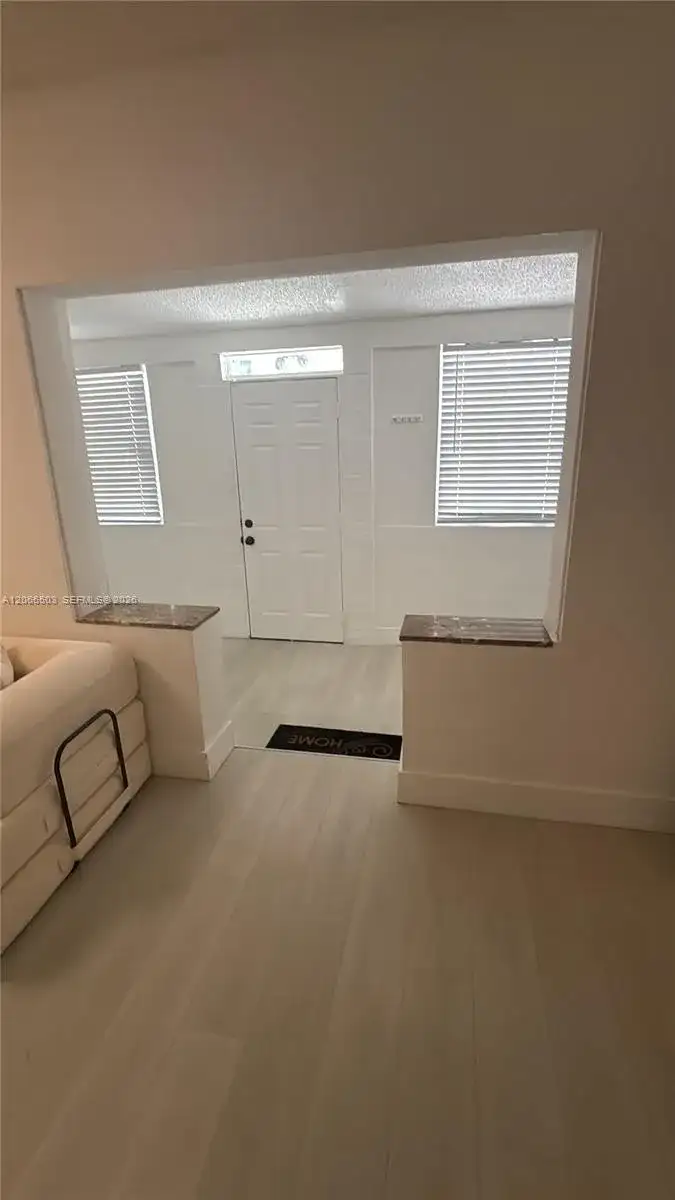 625 SW 16th Ave # 0, Miami FL 33135 photo 2
