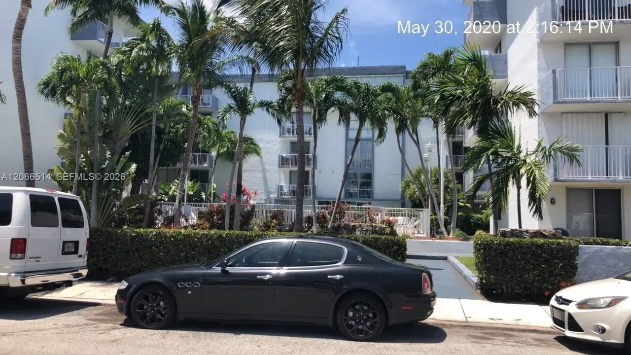 1801 S Treasure Dr # 401, North Bay Village FL 33141