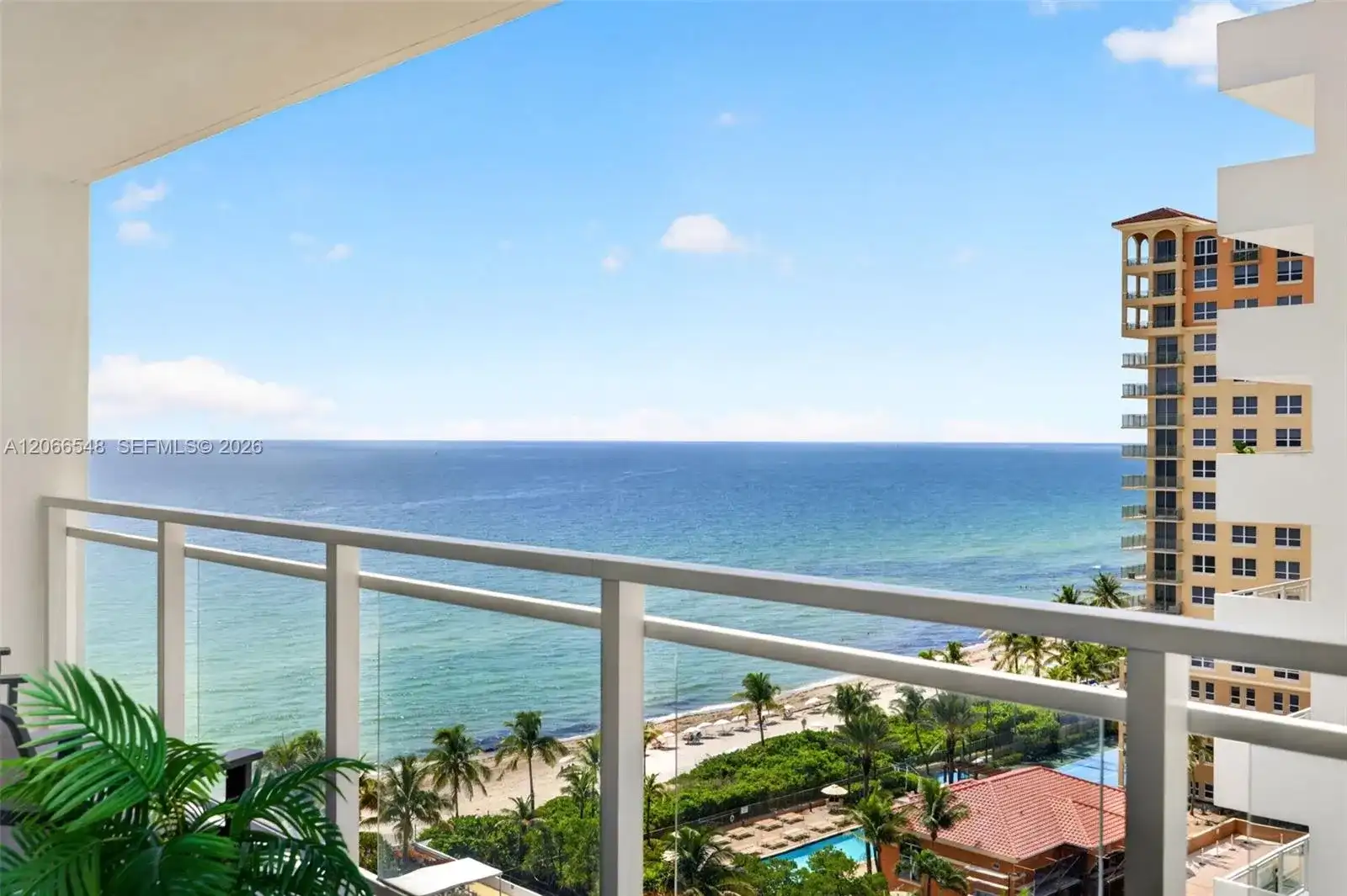 2030 S Ocean Dr # 1218, Hallandale Beach FL 33009