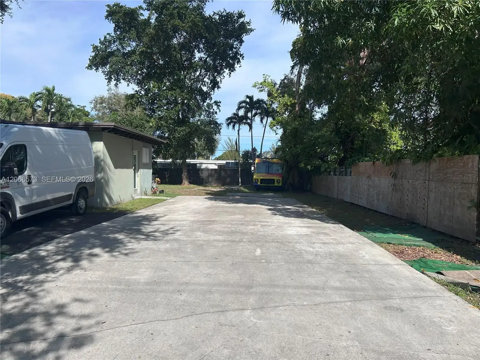 1543 NE 144th St # 1, Miami FL 33161 photo 3