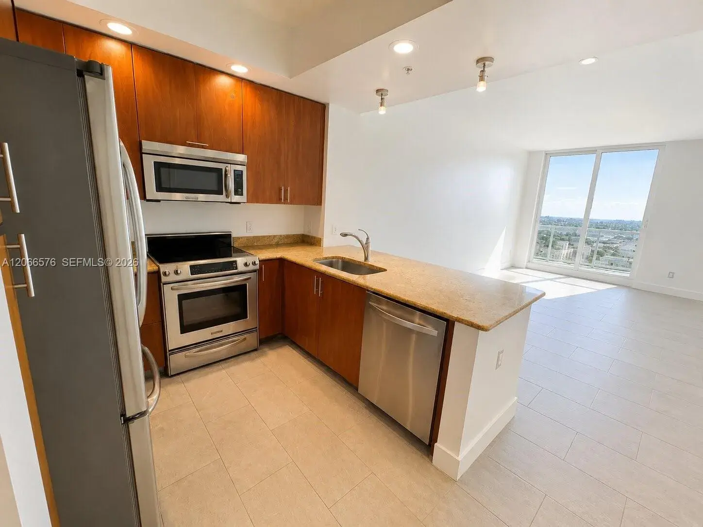 315 NE 3rd Ave # 2009, Fort Lauderdale FL 33301