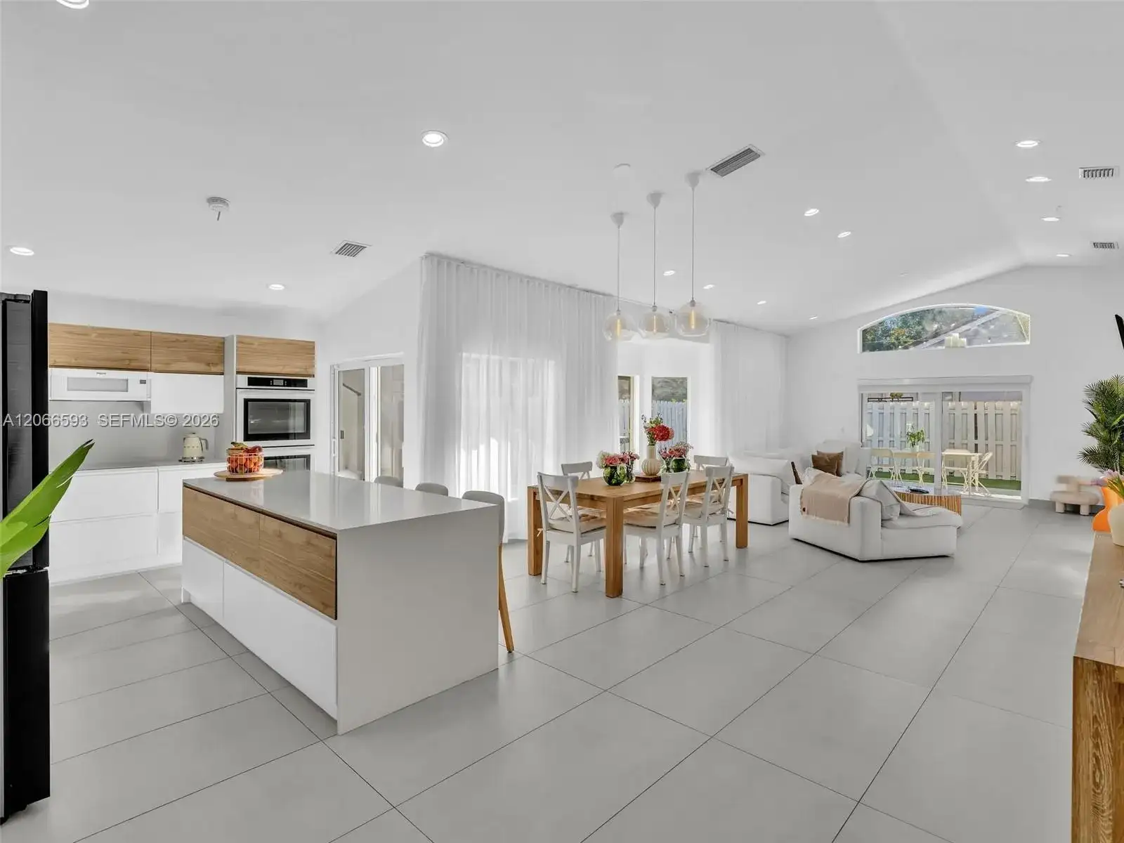 4807 SW 34th Ave, Hollywood FL 33312 photo 3