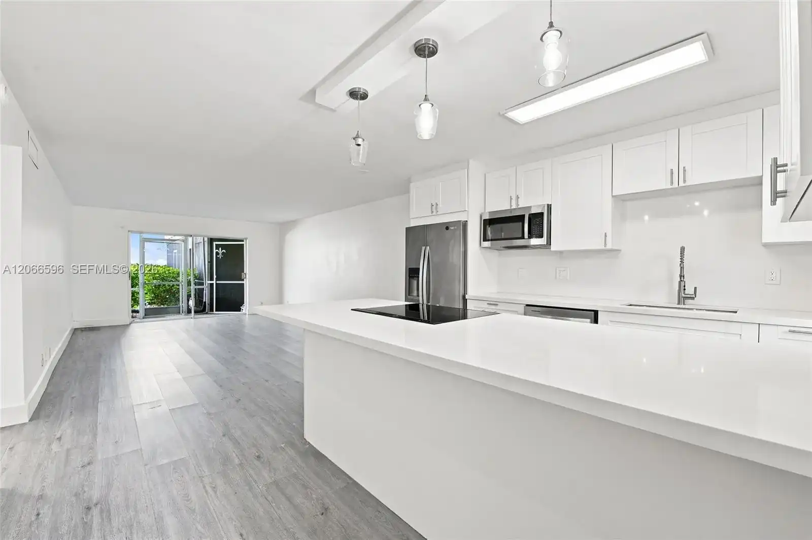 222 N Federal Hwy # 115, Deerfield Beach FL 33441