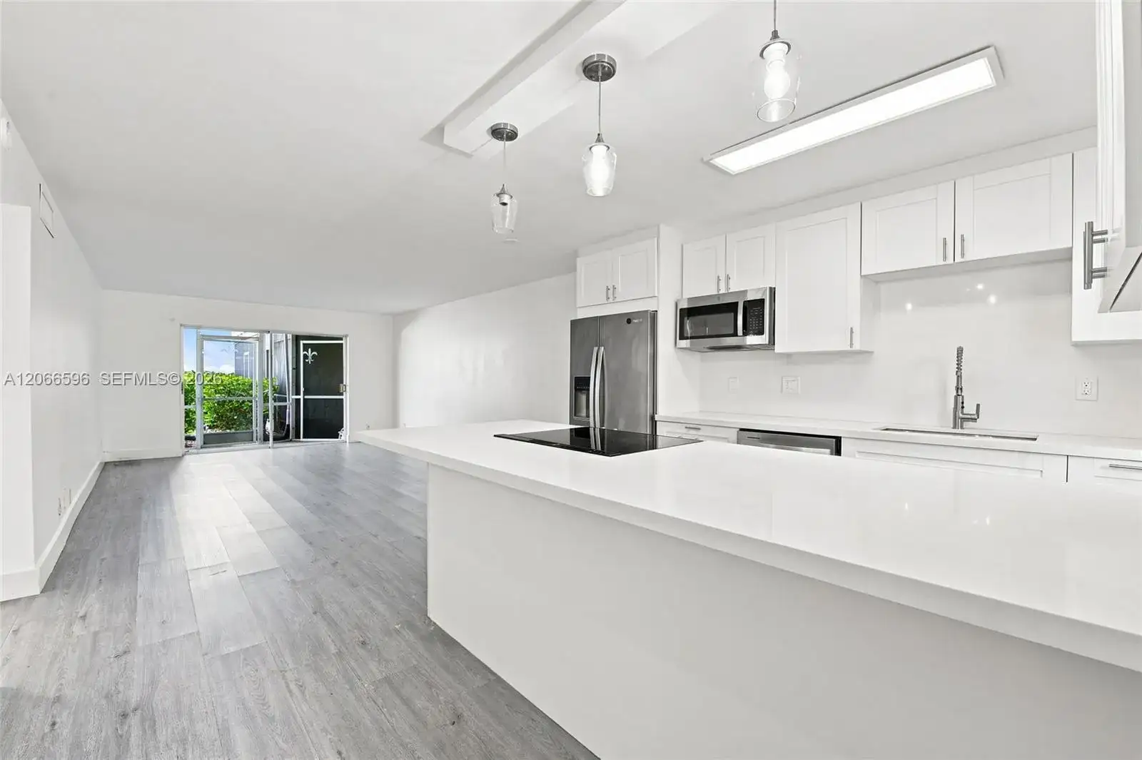 222 N Federal Hwy # 115, Deerfield Beach FL 33441