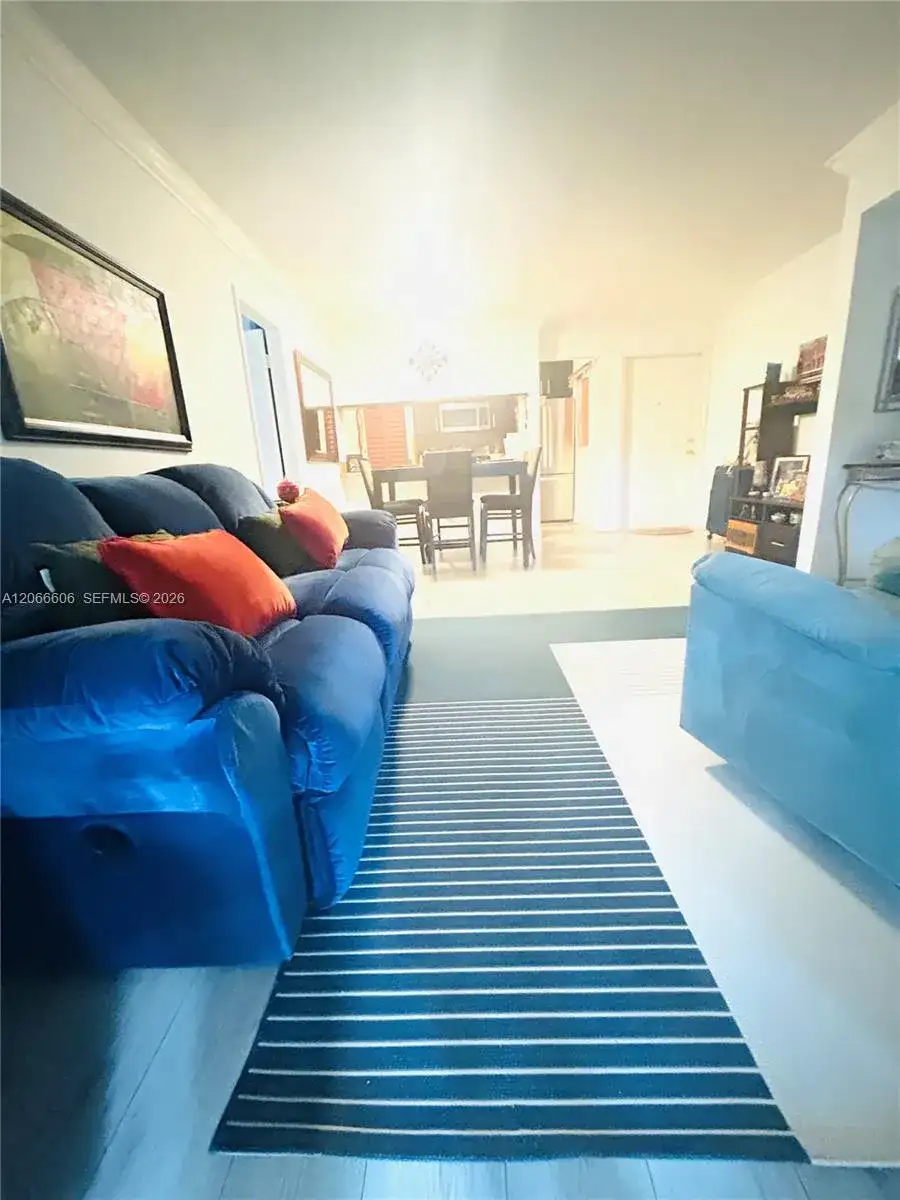 9702 Hammocks Blvd # 203, Miami FL 33196 photo 3