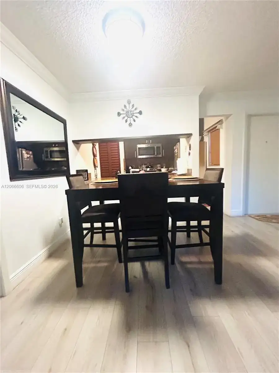 9702 Hammocks Blvd # 203, Miami FL 33196 photo 4