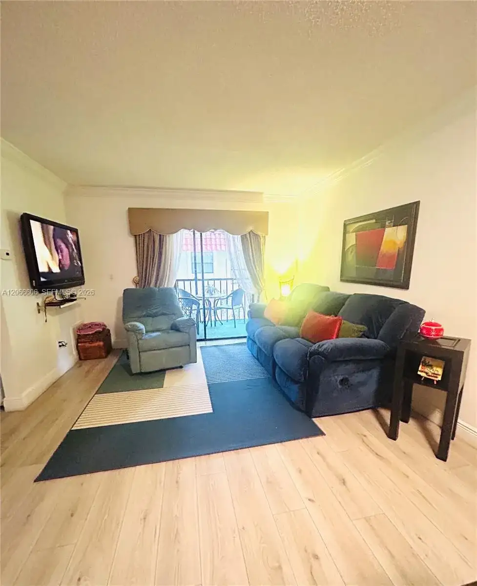 9702 Hammocks Blvd # 203, Miami FL 33196 photo 5
