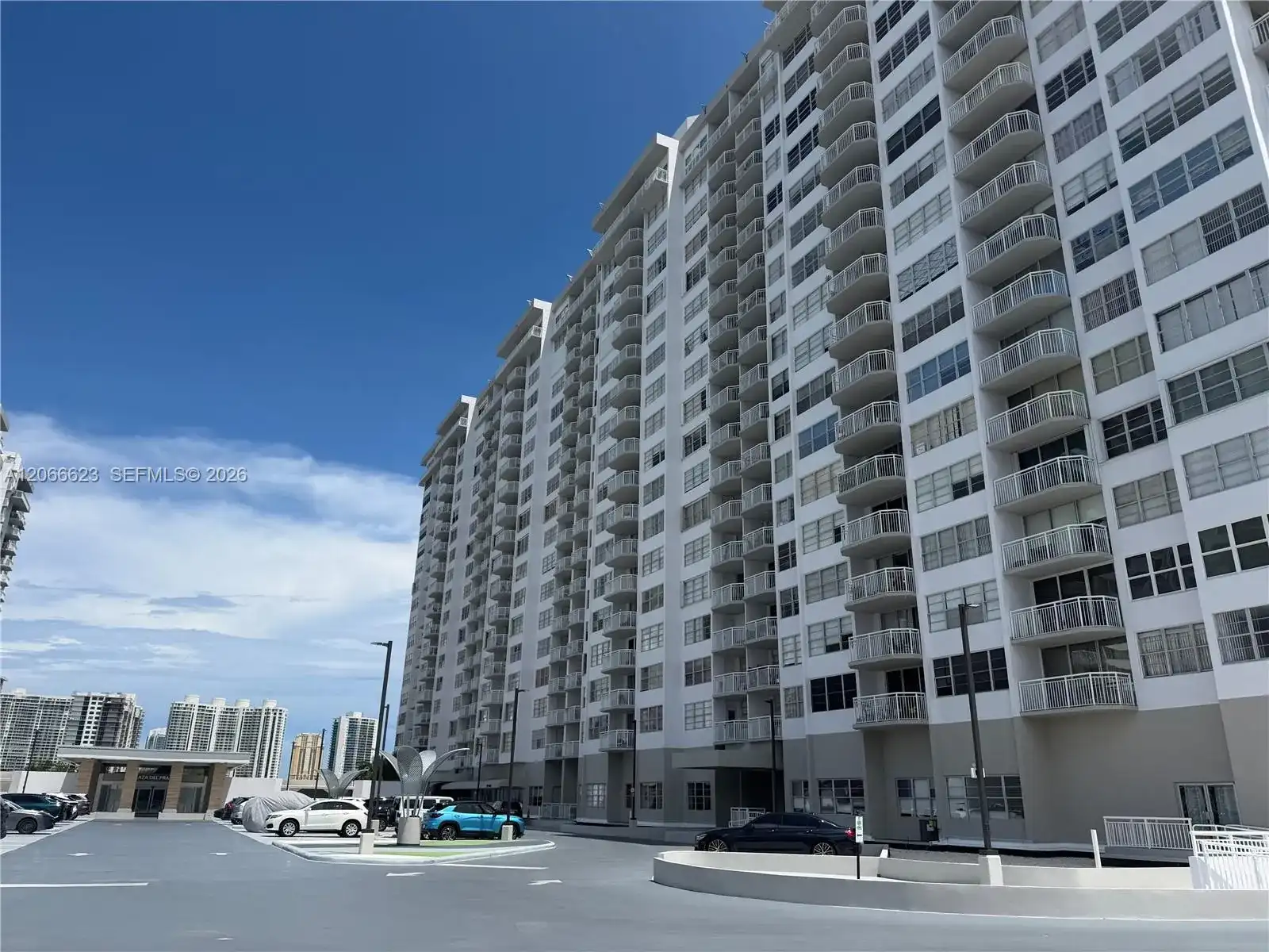 18031 Biscayne Blvd # 601, Aventura FL 33160
