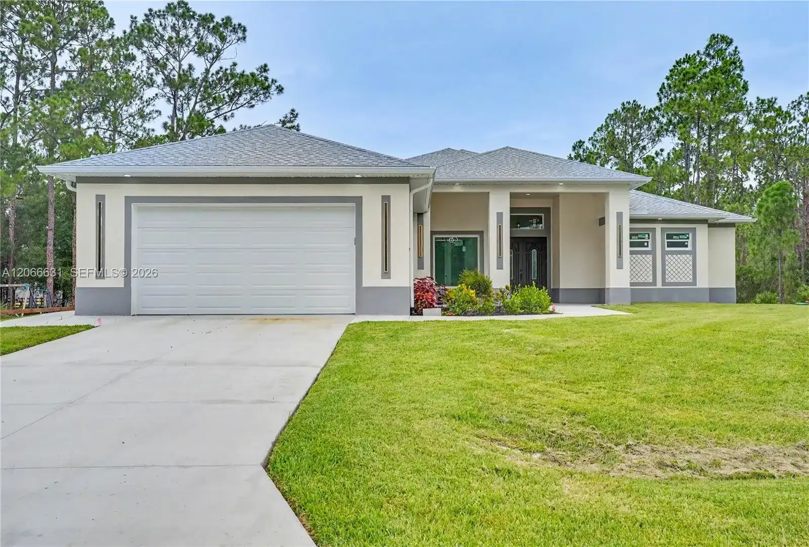 1113 leroy ave, Lehigh Acres FL 33972