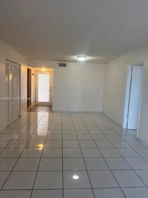 1666 West Ave # 303, Miami Beach FL 33139 photo 5