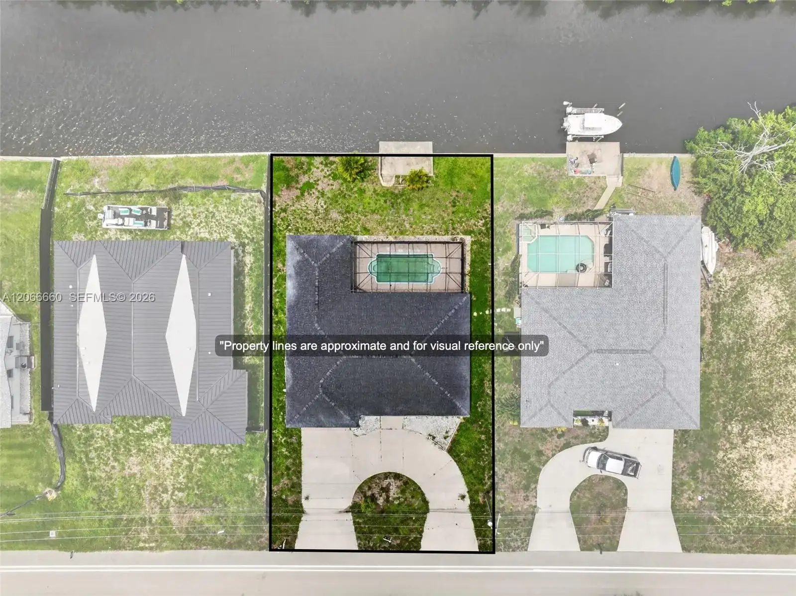 1417 Everest PKWY, Cape Coral FL 33904 photo 2