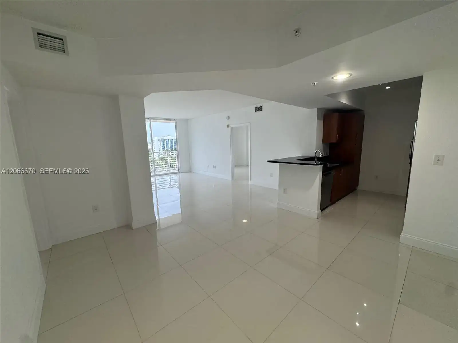 18800 NE 29 AV # 1005, Aventura FL 33180 photo 2