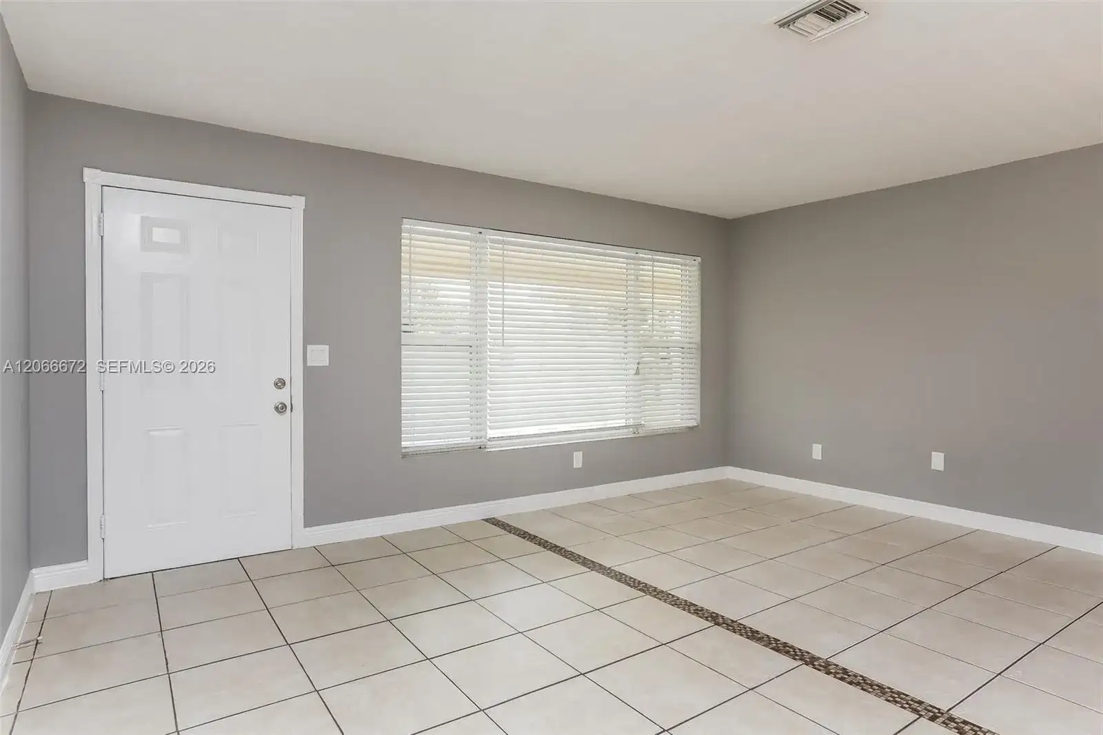 711 NE 30th St, Pompano Beach FL 33064 photo 3