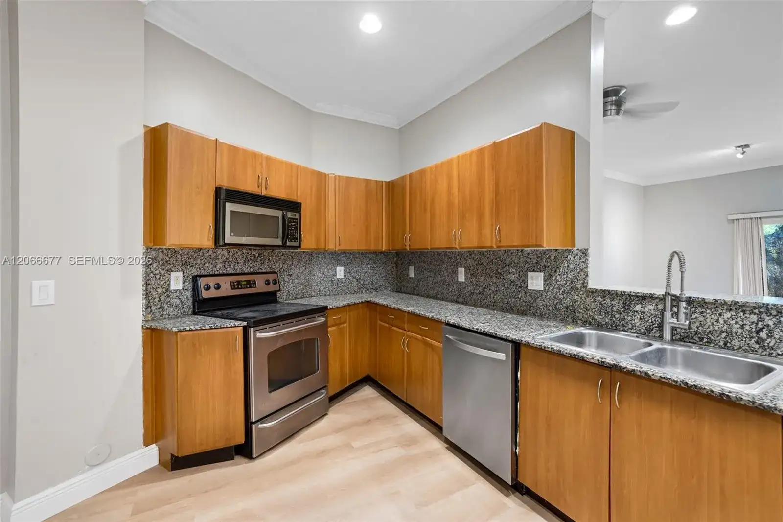 2929 SW 18th terrace, Fort Lauderdale FL 33315 photo 3