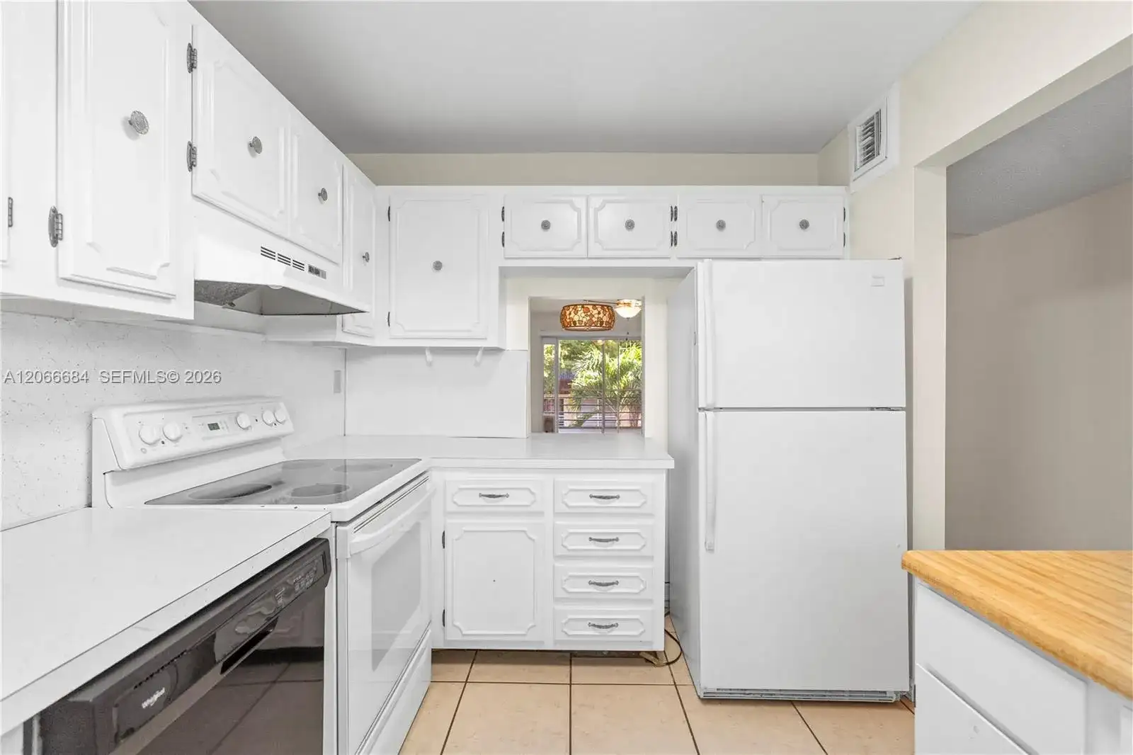 8605 W Sample Rd # 306, Coral Springs FL 33065 photo 4