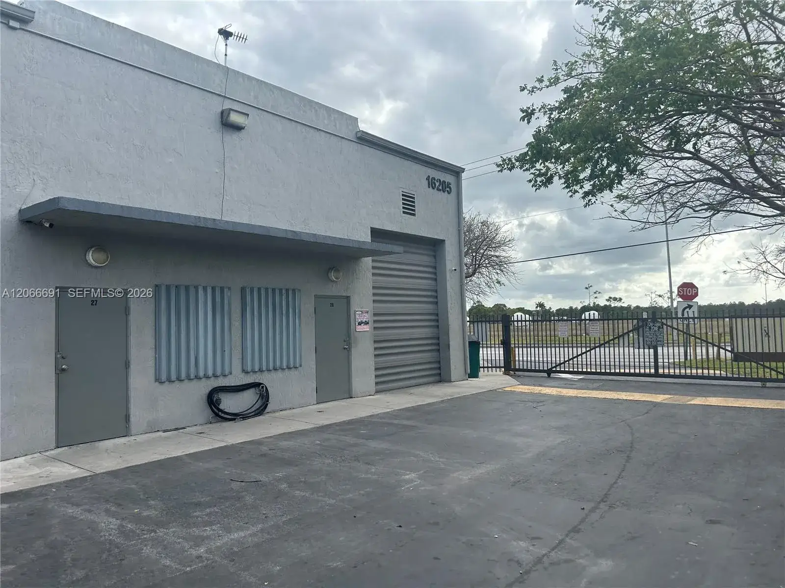 16205 SW 117th Ave # 24, Miami FL 33177