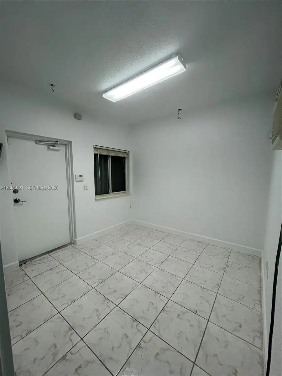 16205 SW 117th Ave # 24, Miami FL 33177 photo 4