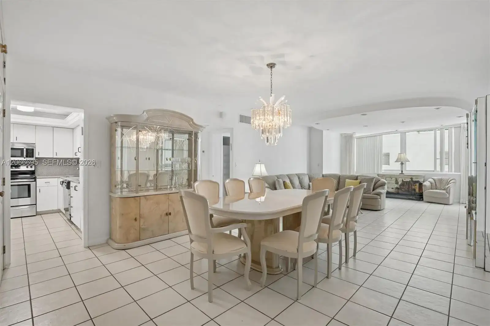 5005 Collins Ave # 424, Miami Beach FL 33140 photo 2