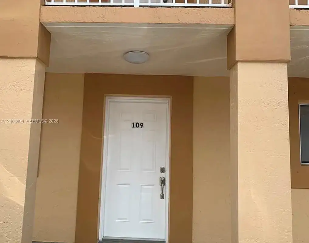 7011 W 29th Ave # 109, Hialeah FL 33018 photo 2