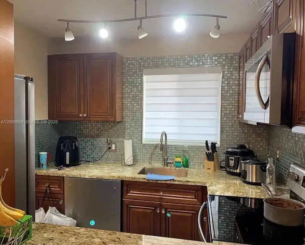 7011 W 29th Ave # 109, Hialeah FL 33018 photo 5