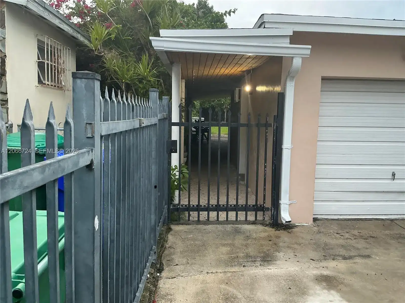 1855 NW 32nd St, Miami FL 33142 photo 5