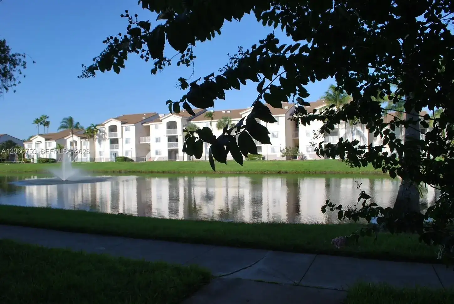 2640 S University Dr # 118, Davie FL 33328 photo 2