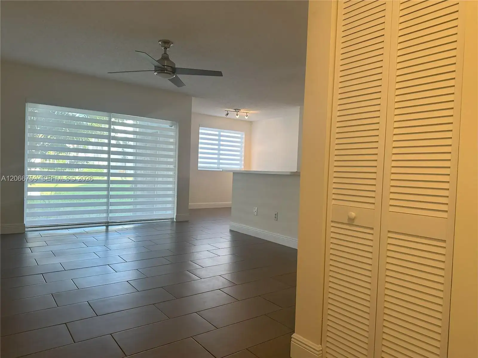 2640 S University Dr # 118, Davie FL 33328 photo 3