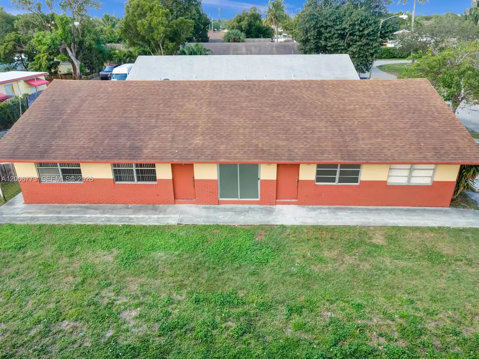 2610 Riverland Dr, Fort Lauderdale FL 33312