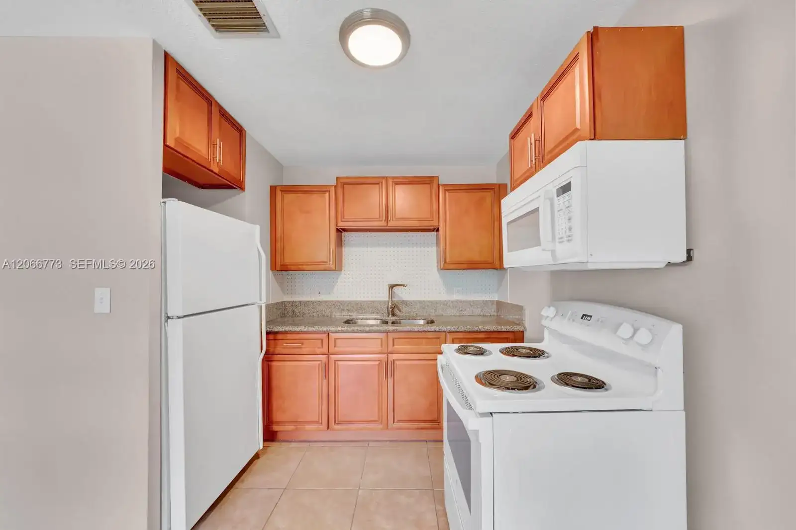 2610 Riverland Dr, Fort Lauderdale FL 33312 photo 4