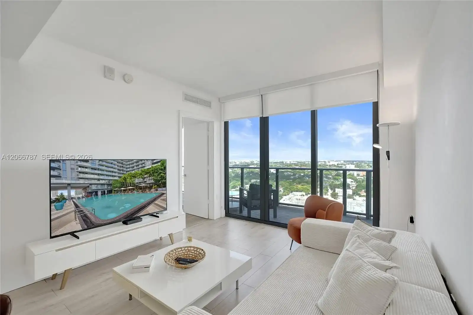 121 NE 34th St # 2310, Miami FL 33137