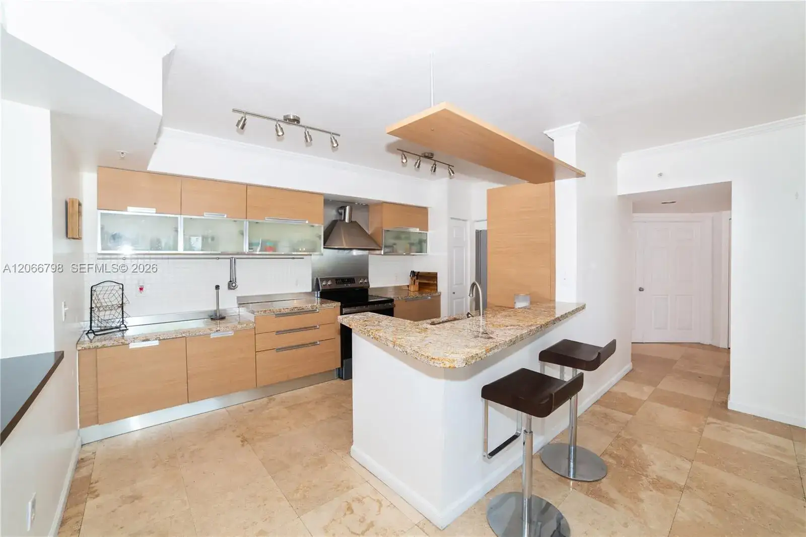 17100 N Bay Rd # 1501, Sunny Isles Beach FL 33160