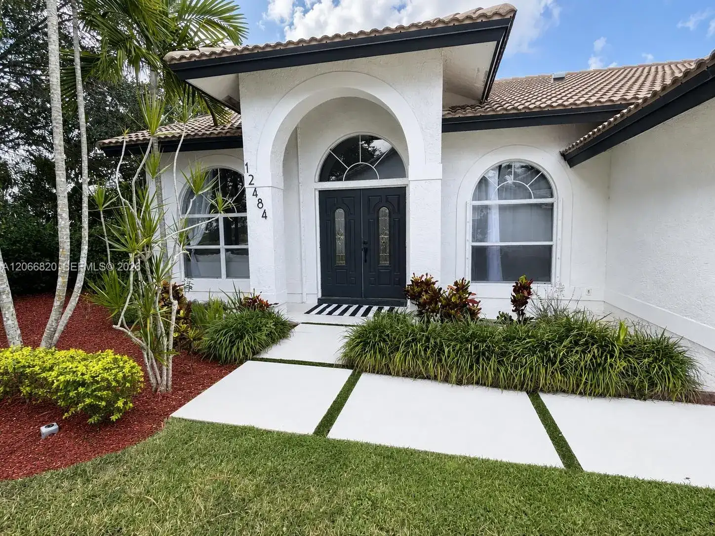 12484 SW 1st St, Coral Springs FL 33071 photo 4
