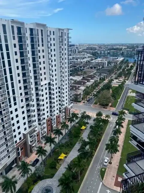 5252 NW 85th Ave # 1807, Doral FL 33166