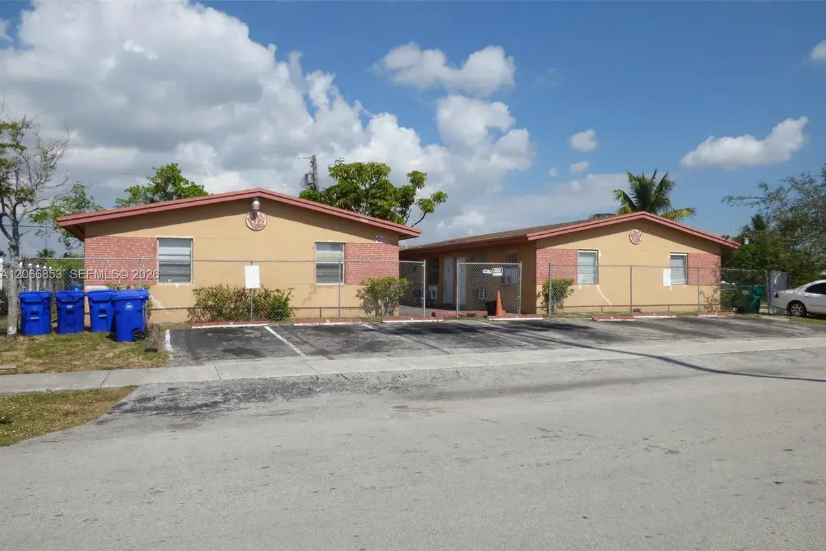 2451 NW 13th Ct # 4, Fort Lauderdale FL 33311