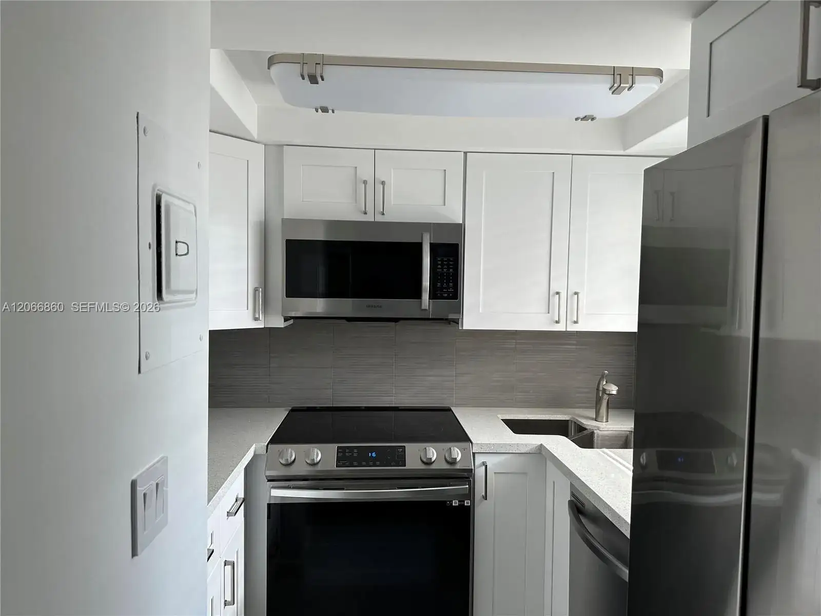 1333 E Hallandale Beach Blvd # 423, Hallandale Beach FL 33009 photo 4
