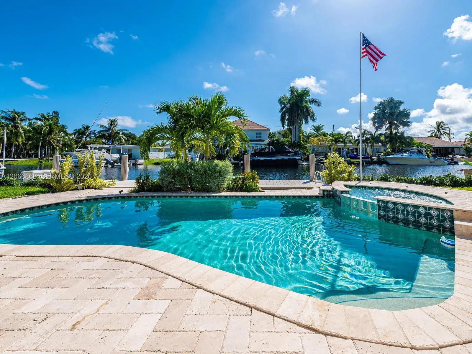 2118 NE 15th St, Fort Lauderdale FL 33304