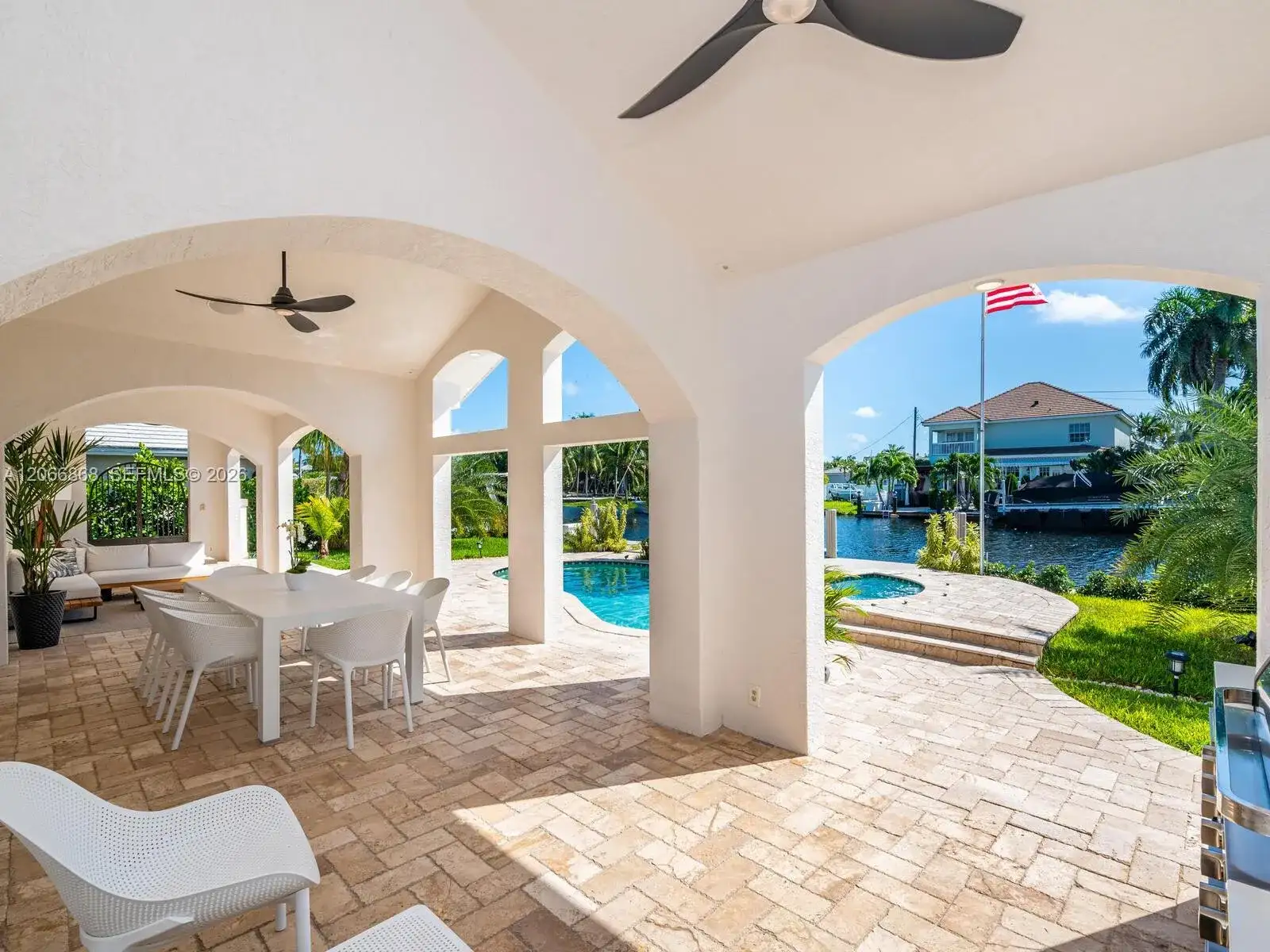2118 NE 15th St, Fort Lauderdale FL 33304 photo 5