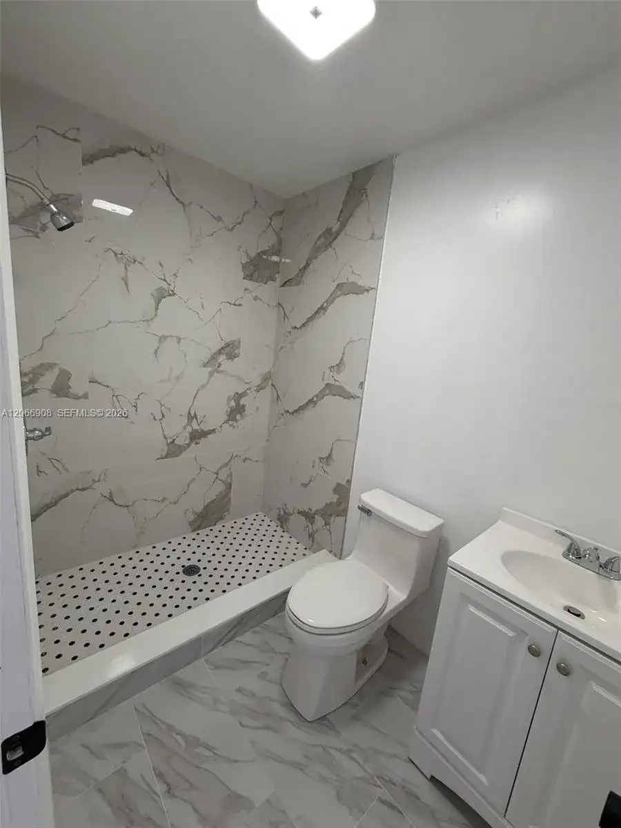 11301 SW 177th St, Miami FL 33157 photo 4