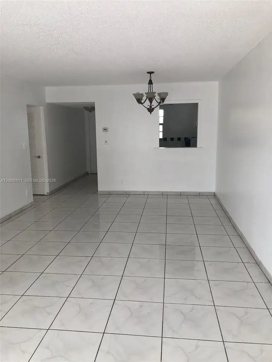 220 SW 9th Ave # 201, Hallandale Beach FL 33009 photo 5