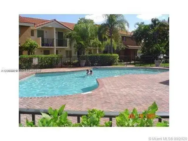 560 NW 82nd Pl # 305, Miami FL 33126 photo 4